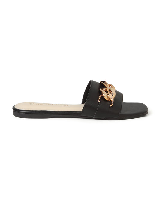 Iyla (Golden Chain Black Flats)